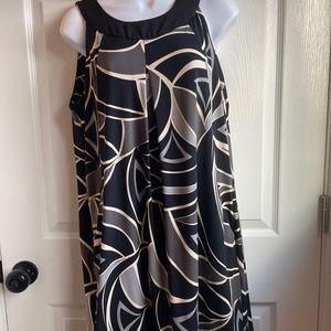 AB Studio black grey white pattern dress size large,